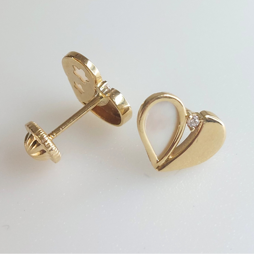 Pendientes CORAZÓN NÁCAR